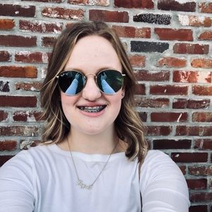 Meet your Posher, Layne